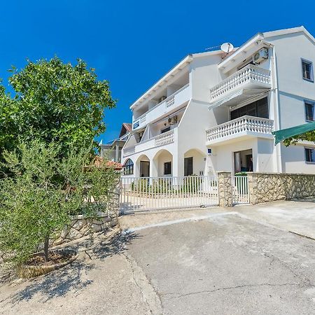 Apartments Mate سفيتي بيتار المظهر الخارجي الصورة